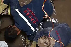 阳泉电梯井堵漏施工视频